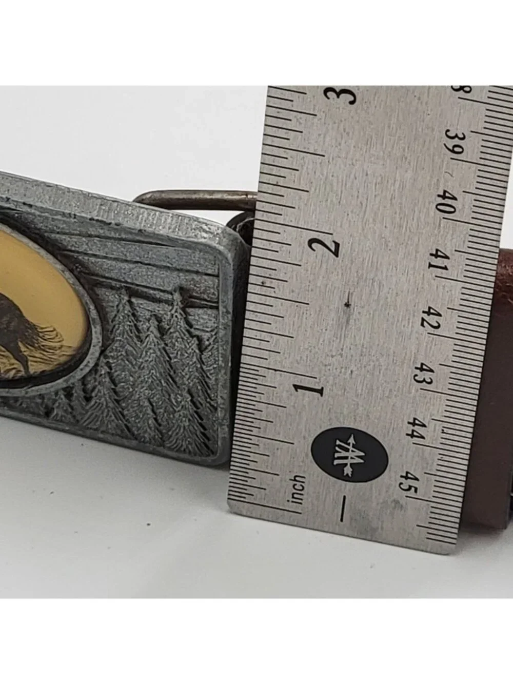 Vtg Western/Cowgirl Brown Leather Belt with Horse-Themed Metal Buckle Adjustable